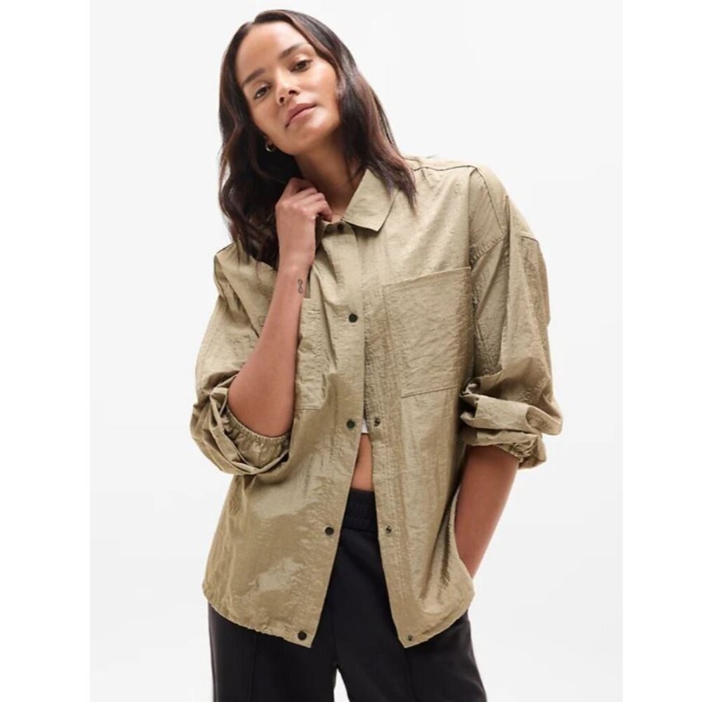 Athleta Lunar Sheen Shirt Jacket Women Snap Front Lightweight Pockets, L, M $109
